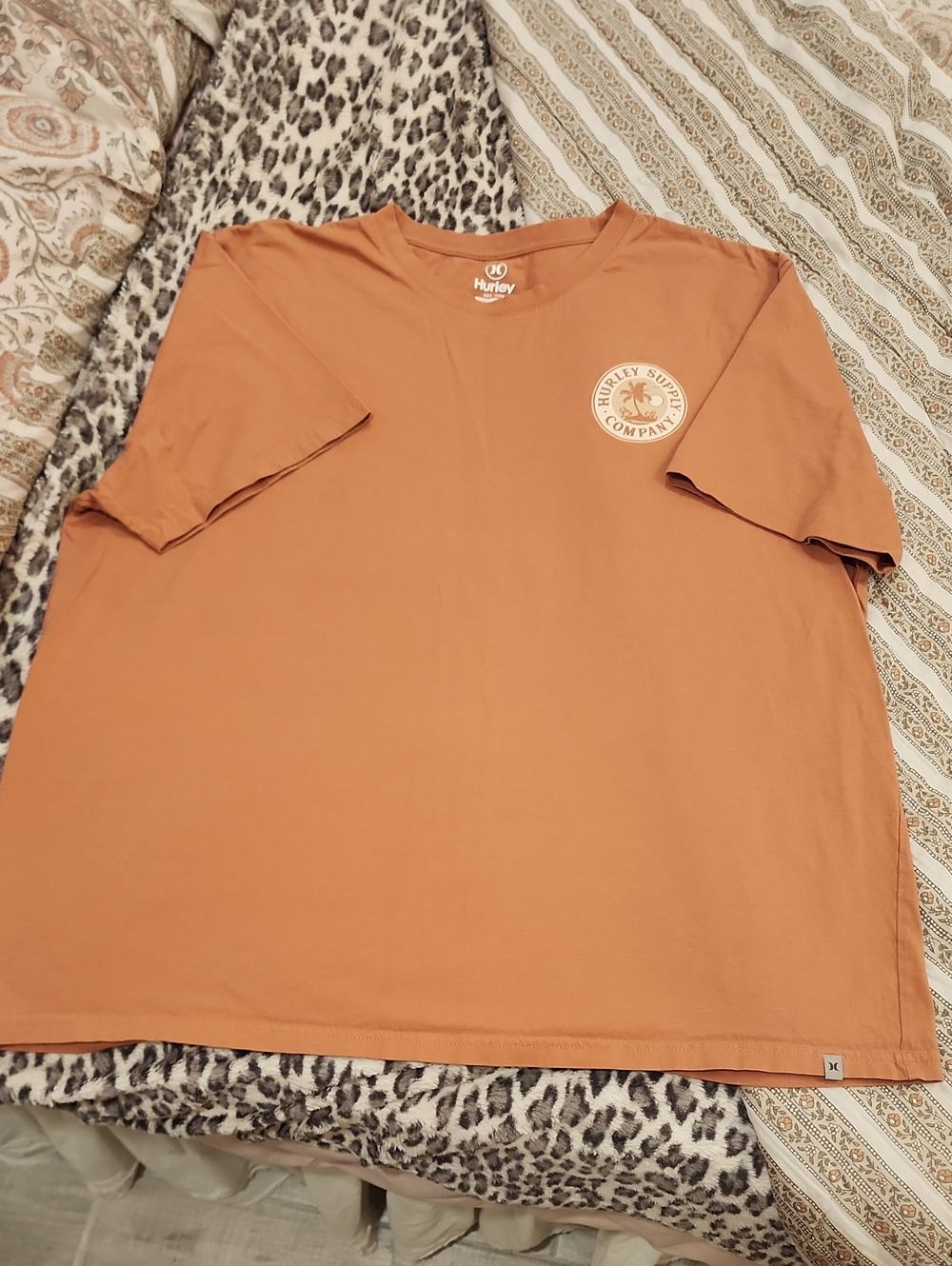 Hurley Men's Short Sleeve Tee in Rust Orange